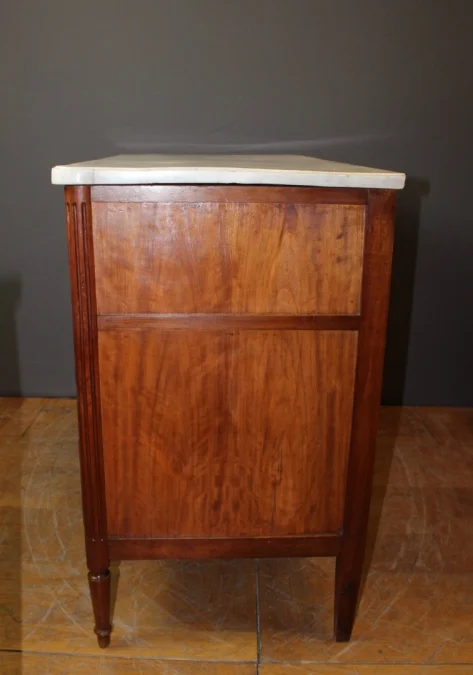 Petite Commode Louis XVI début XIX