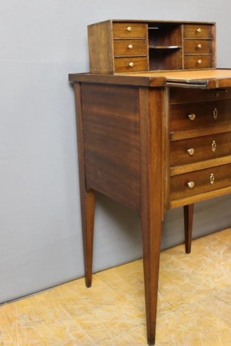 SMALL SECRETAIRE