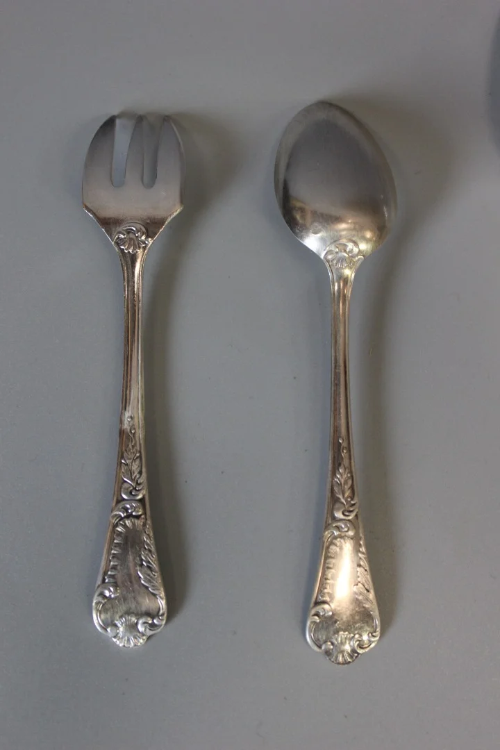 Ménagère de style Louis XV , 84 pièces par François Frionnet