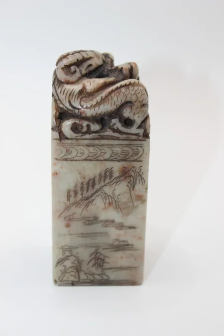 Cachet en Stéatite aux dragons vers 1900