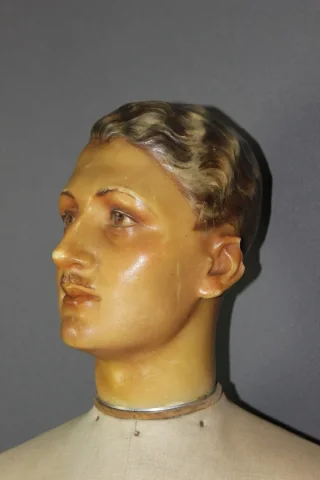 Mannequin de marque IMANS grandeur nature vers 1940