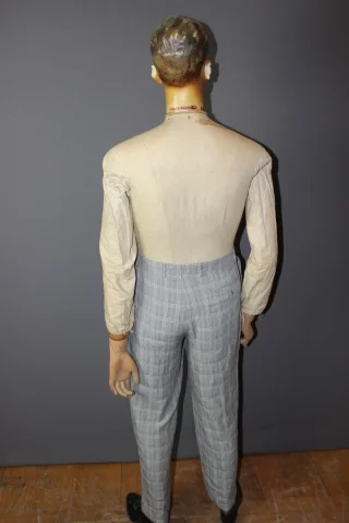 Mannequin de marque IMANS grandeur nature vers 1940