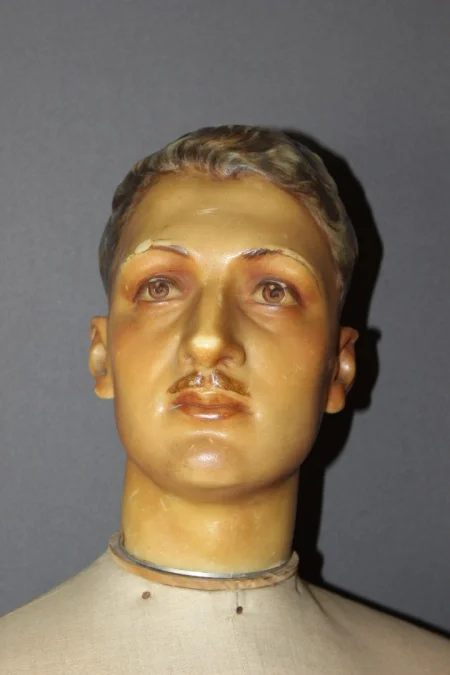 Mannequin de marque IMANS grandeur nature vers 1940
