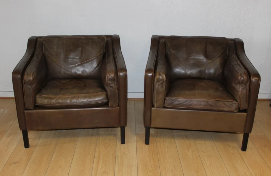 Paire de fauteuils en cuir par Borge Mogensen vers 1970