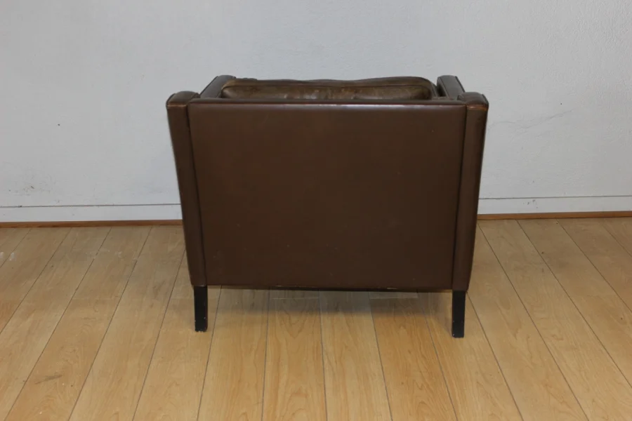 Paire de fauteuils en cuir par Borge Mogensen vers 1970
