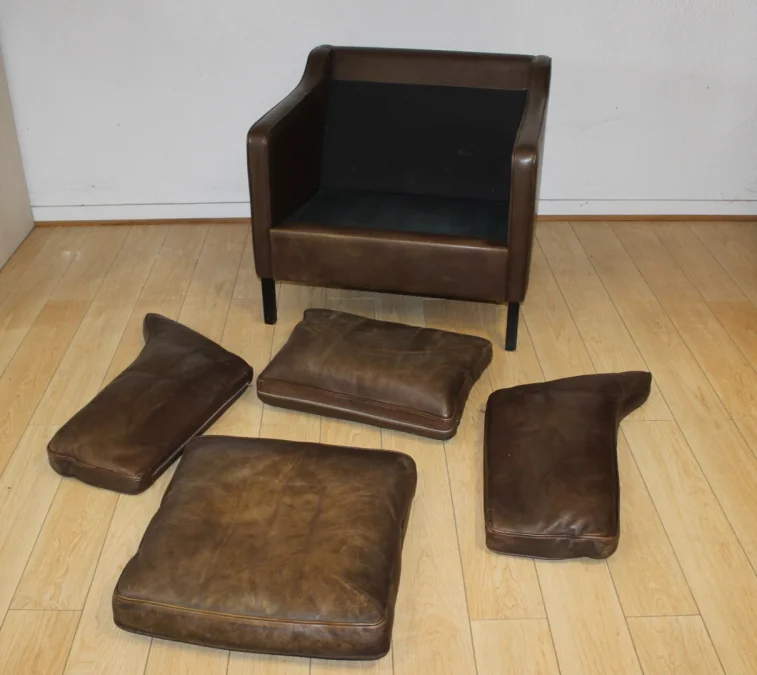 Paire de fauteuils en cuir par Borge Mogensen vers 1970