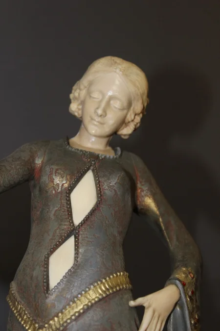 Chryséléphantine , Femme aux Lévriers  Par Georges Gori vers 1925