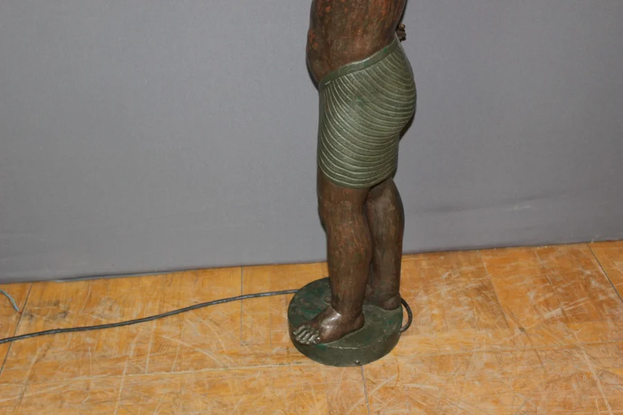 NUBIAN FLARE HOLDER