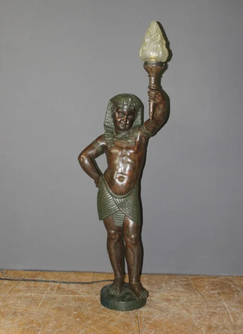 NUBIAN FLARE HOLDER