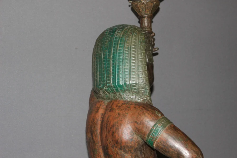 NUBIAN FLARE HOLDER