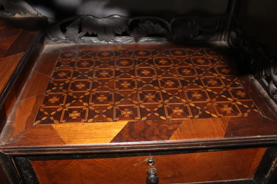 JAPANESE CABINET