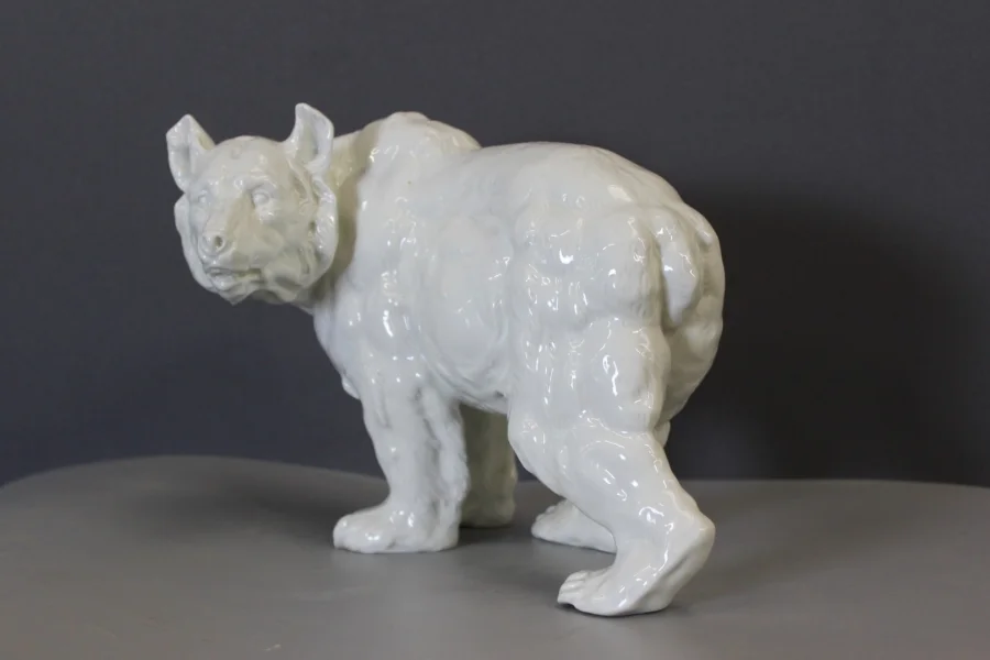PORCELAIN BEAR