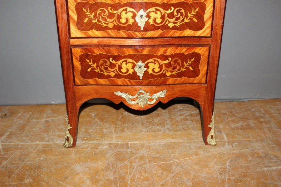 Secrétaire de style louis XV estampillé A. Monin fin XIX