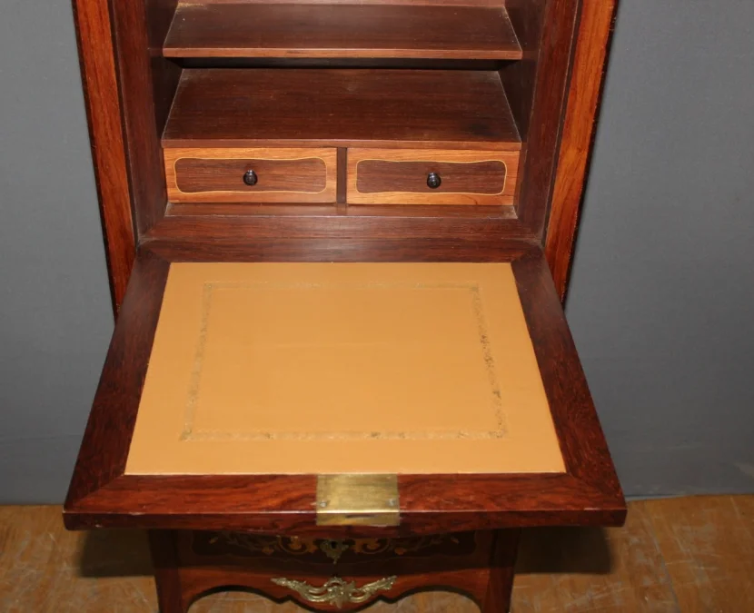 Secrétaire de style louis XV estampillé A. Monin fin XIX
