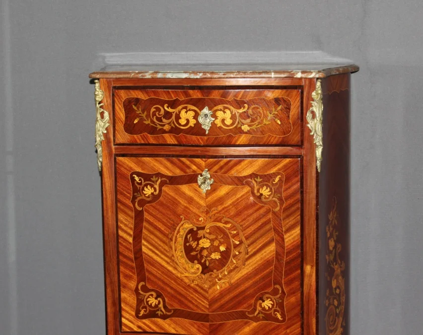 Secrétaire de style louis XV estampillé A. Monin fin XIX