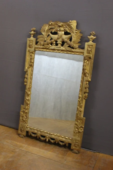 Miroir Louis XVI en bois doré XVIII