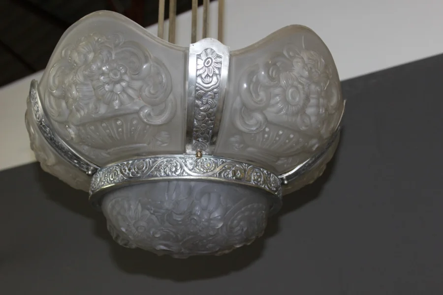 Lustre à plaques d'époque Art Déco , diamètre 52 cm vers 1930