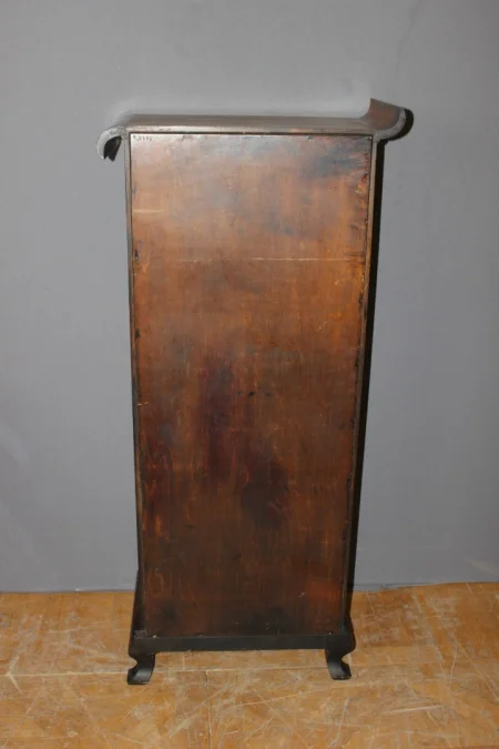 Cabinet japonais signé Bastet à Lyon vers 1900