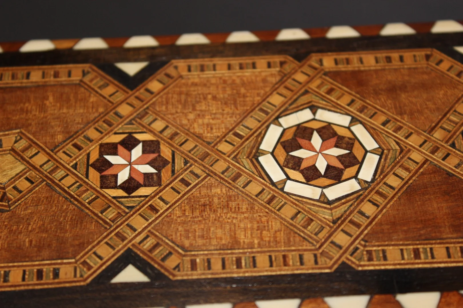 Cabinet Syrien en Marqueterie vers 1900