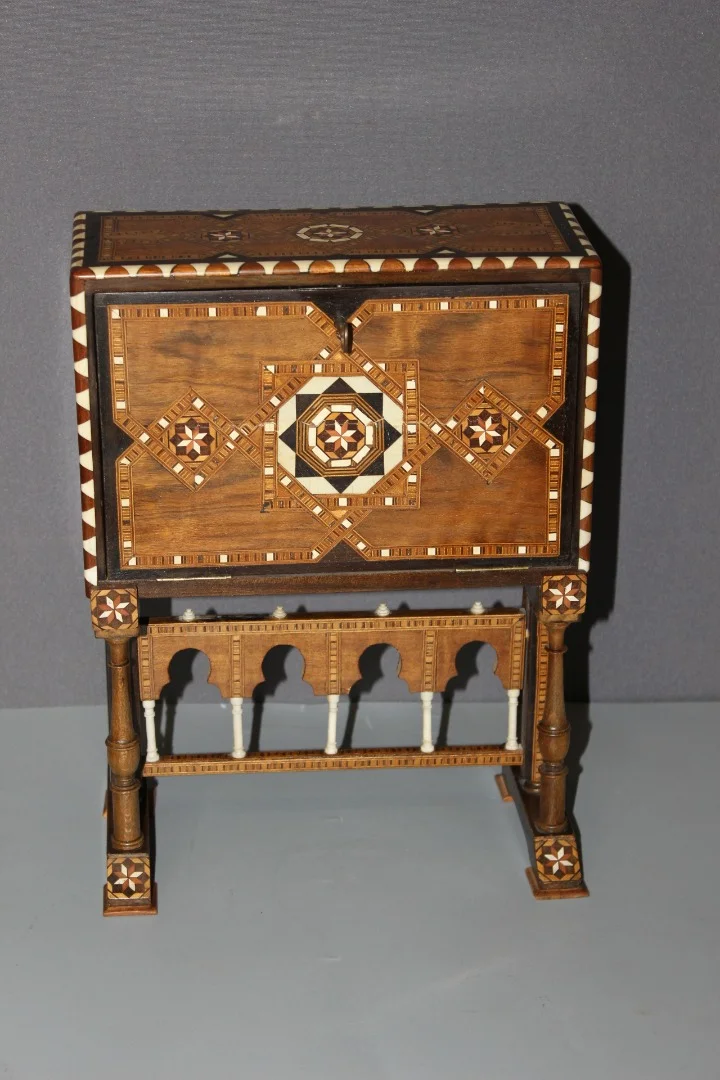 Cabinet Syrien en Marqueterie vers 1900