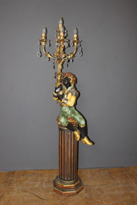 Nubien Porte Torchère en bois polychrome vers 1950