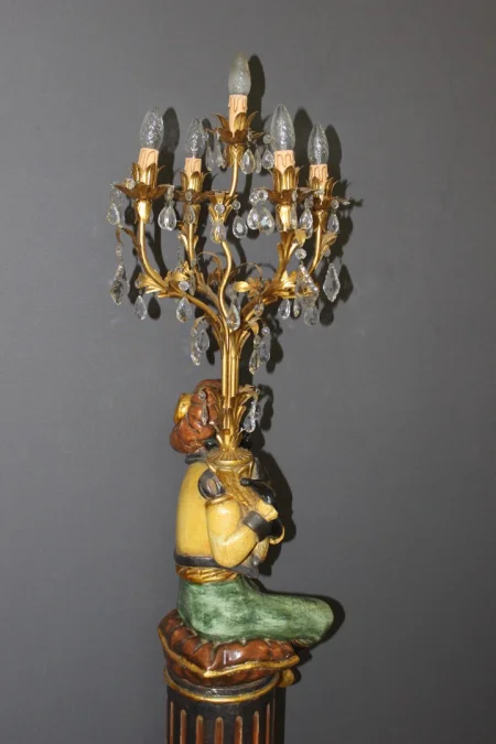 Nubien Porte Torchère en bois polychrome vers 1950