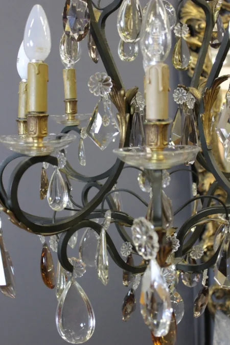 Lustre à Pampilles et Bronze , diamètre 66 cm , vers 1900