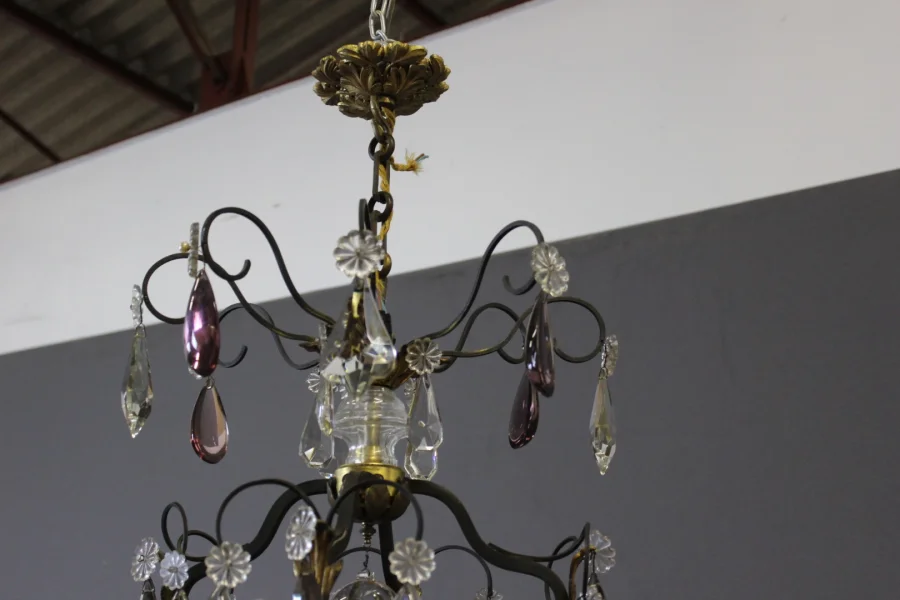 Lustre à Pampilles et Bronze , diamètre 66 cm , vers 1900