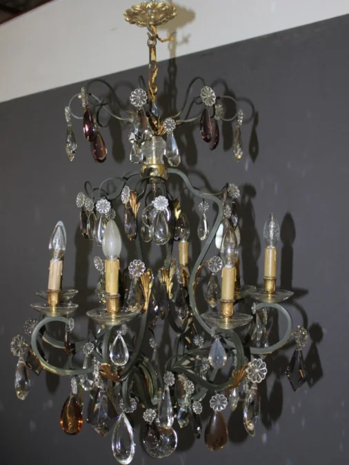 Lustre à Pampilles et Bronze , diamètre 66 cm , vers 1900