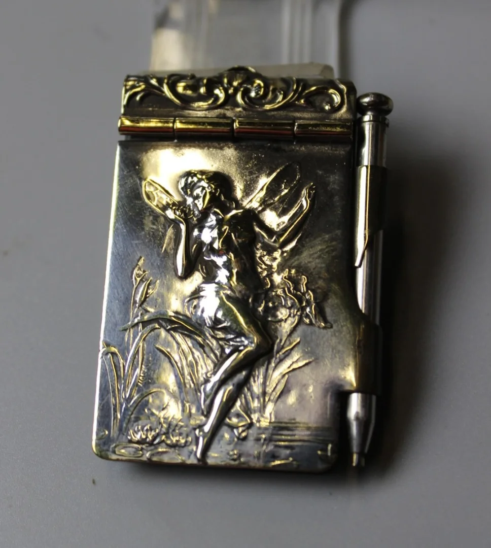 Carnet de bal Art Nouveau vers 1900