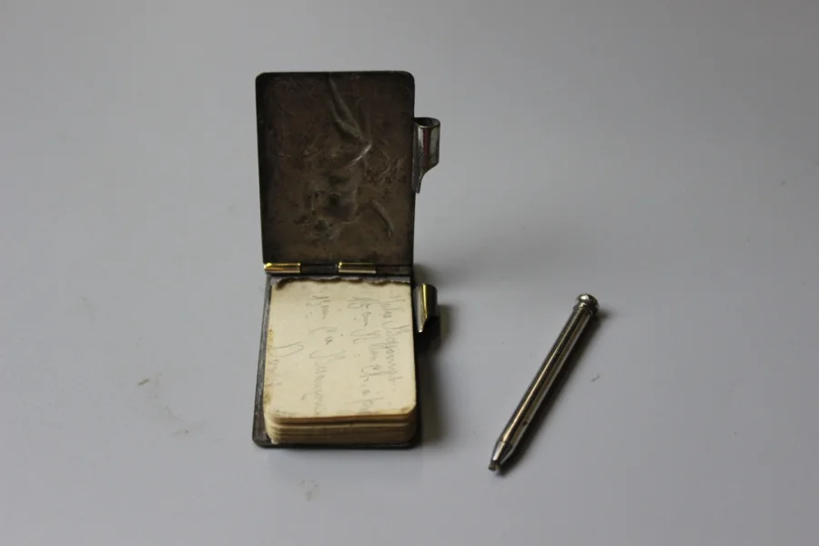 Carnet de bal Art Nouveau vers 1900