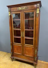 Petite Bibliothèque Empire en Noyer vers 1930