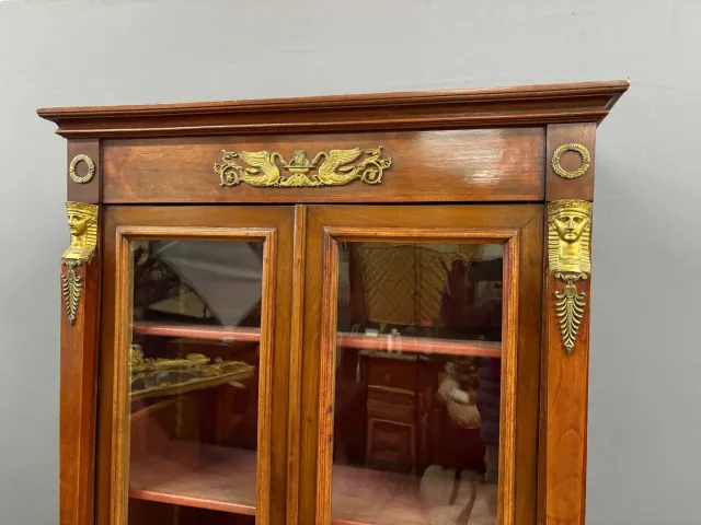 Petite Bibliothèque Empire en Noyer vers 1930