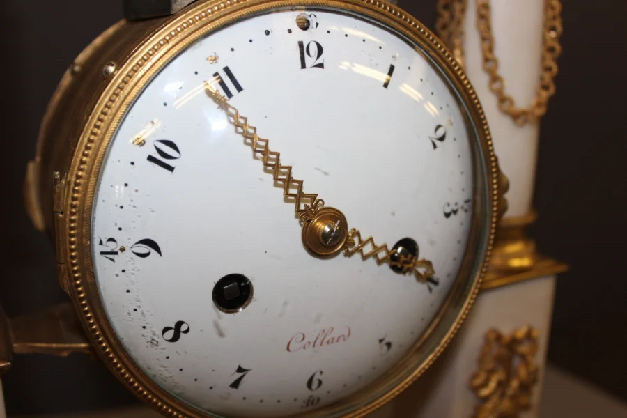 Pendule Portique d'époque Louis XVI marquée Collard