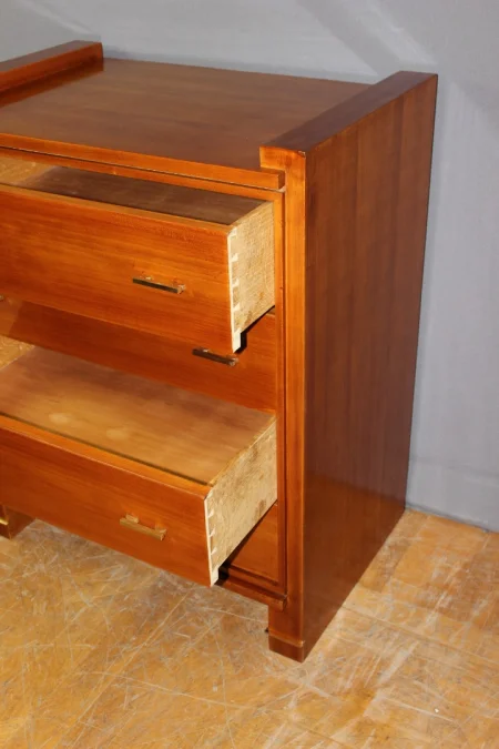 Commode Design vers 1970