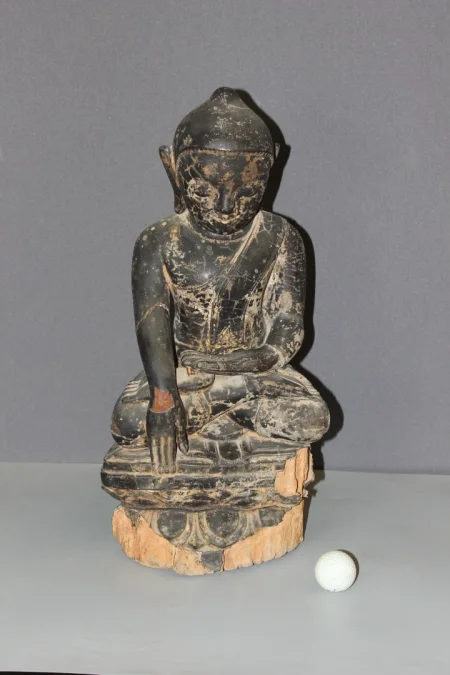 Black Lacquered Wood Buddha Burma Late 18th Century