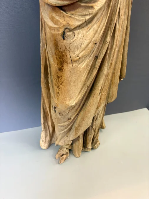 Virgin And Child In Carved Wood, Late 18th Century