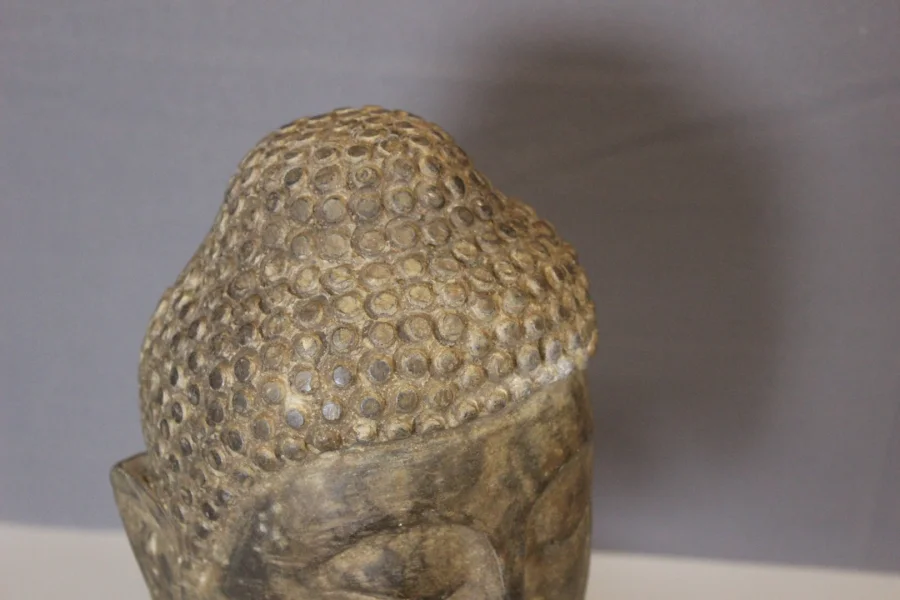 Tête de Bouddha en Pierre XIX