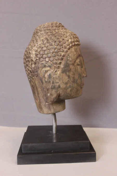 Tête de Bouddha en Pierre XIX