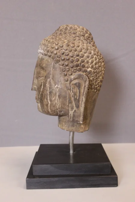 Tête de Bouddha en Pierre XIX