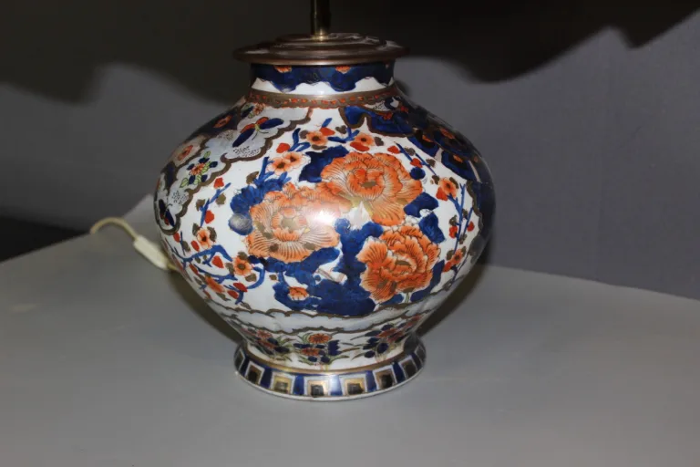 19th Century Imari Vase Mounted As A Lamp