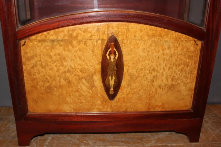 Vitrine Art Déco en Marqueterie vers 1925
