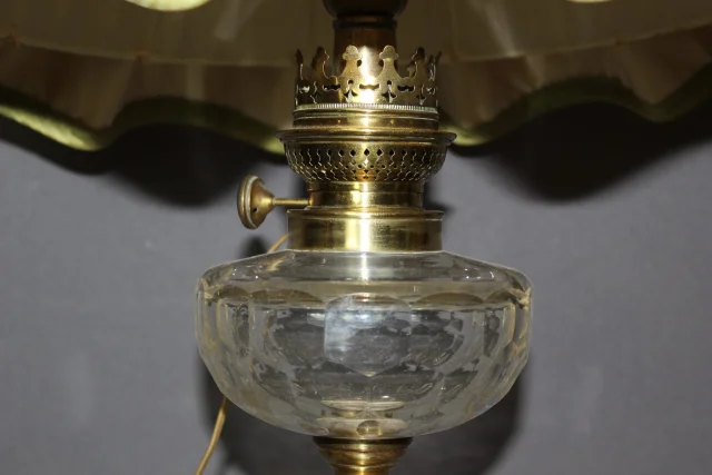 Napoleon III Onyx and Cloisonné Enamel Oil Lamp — Very good condition