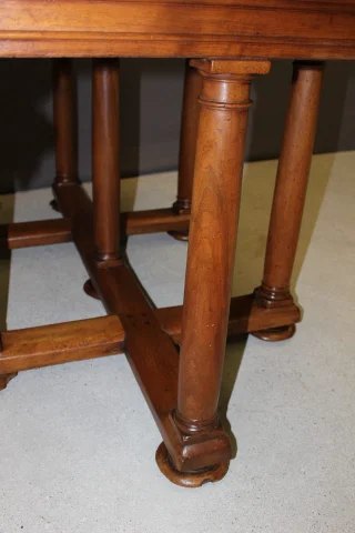 Table Renaissance dîtes en Croix de Lorraine fin XVII — Très bon état
