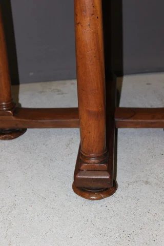 Table Renaissance dîtes en Croix de Lorraine fin XVII — Très bon état