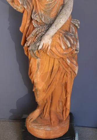 Importante Statue de Jardin sur socle , 240cm , XX — Très bon état
