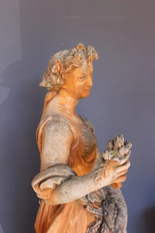 Importante Statue de Jardin sur socle , 240cm , XX — Très bon état