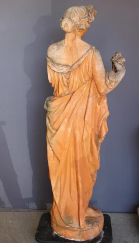 Importante Statue de Jardin sur socle , 240cm , XX — Très bon état