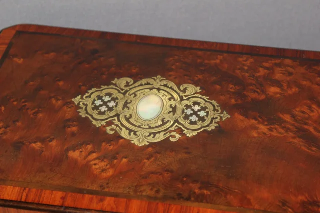 Napoléon III-kistje in thujahouт en palissander marqueterie, laat 19e eeuw — Zeer goede staat