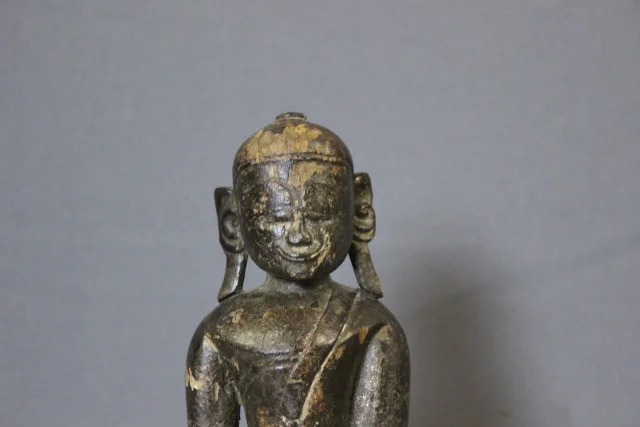Buddha in Legno Intagliato e Laccato, Laos, Inizio XIX Secolo — Buono stato
